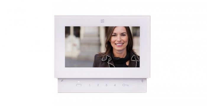 Le nouveau moniteur SE4252 de la ligne Sette est maintenant disponible